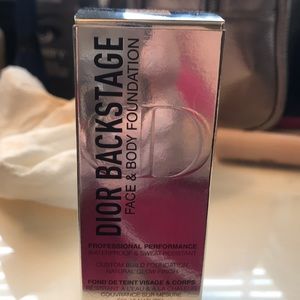 Dior backstage face and body 0W